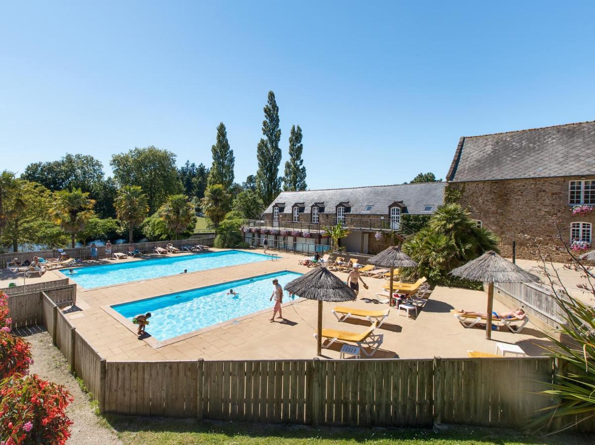 Appartements Les Ormes Epiniac Exterior foto