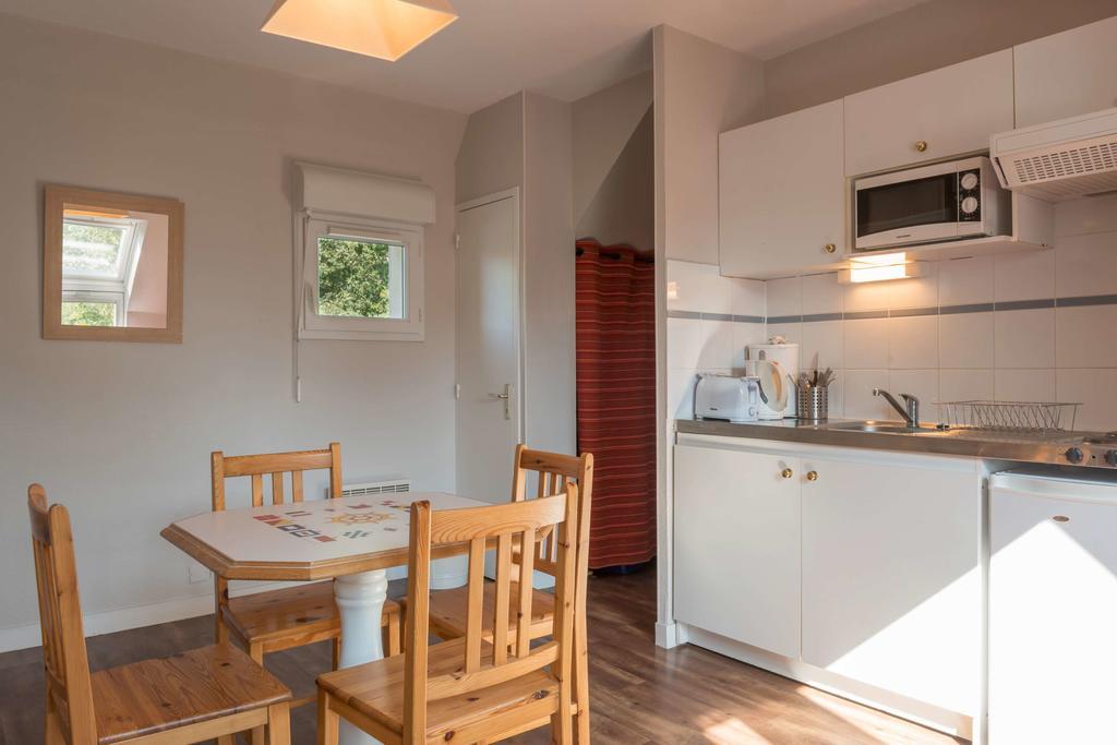 Appartements Les Ormes Epiniac Exterior foto